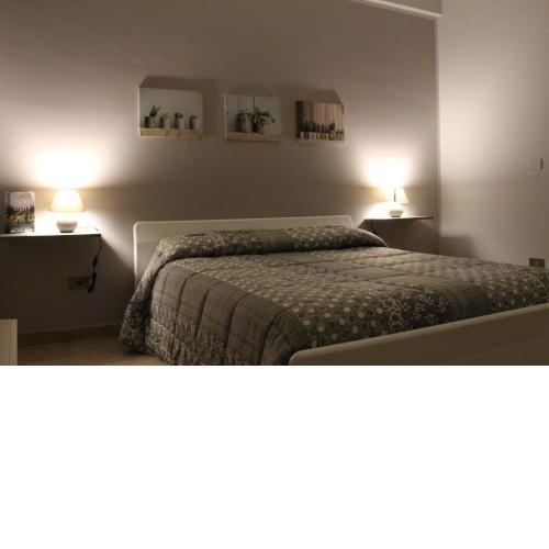 Antigone Holiday House