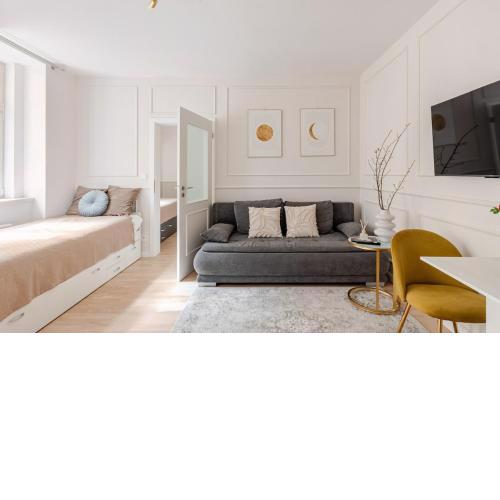 Anytime Holiday- Wenceslav Apartments
