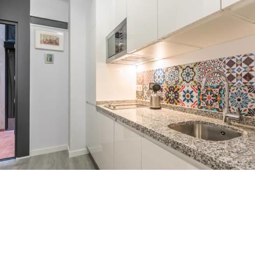 AoA Karalb Apartament