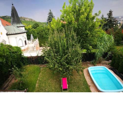 APAHIDA GARDEN