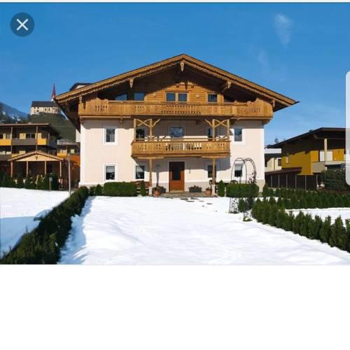 Apart Georg