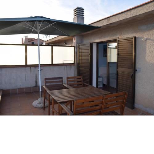 Apartament escoles atic