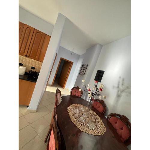 Apartament me qera