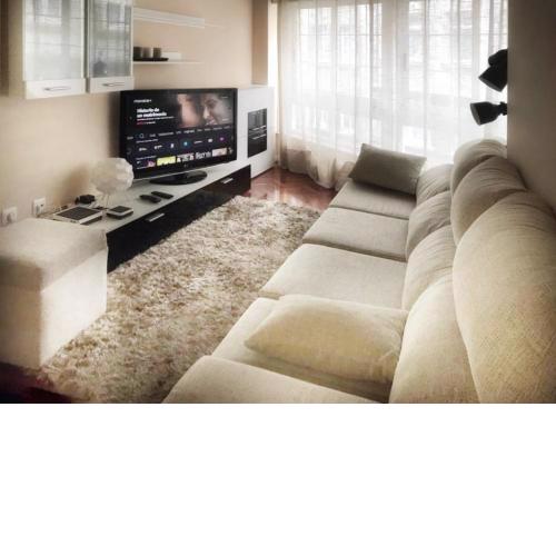 Apartamento 2 hab con garaje