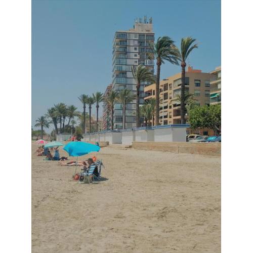 Apartamento a 50 metros de la playa en Santa Pola