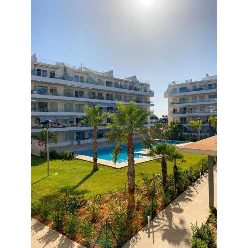 Apartamento a estrenar playa y club náutico a 150m