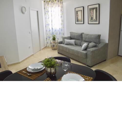 Apartamento Adriana. Céntrico, a 50m de la playa.