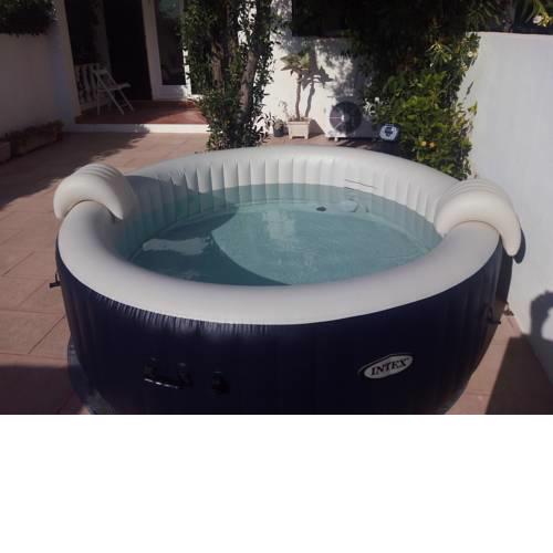 Apartamento Calan blanes, Ciutadella, con jacuzzi y barbacoa