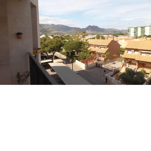 APARTAMENTO CON PISCINA Y AIRE ACON. CERCA DEL MAR