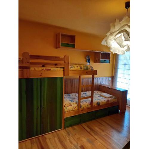 Apartamento de dos habitaciones con lavabo y SIN COCINA en Rialp
