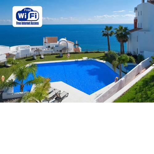 Apartamento de lujo con impresionantes vistas al mar en Torrox Costa