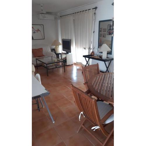 Apartamento dos dormitorios en Urbanizacion Playa de Baria I Vera Almería