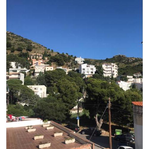 Apartamento en Canyelles, Roses, con vistas a la montaña
