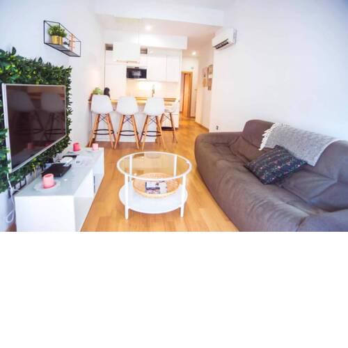Apartamento en el centro histórico de Málaga con piscina 1 habitación Jinetes