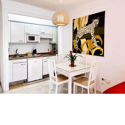 Apartamento en Puerto Banús 100 m Playa C.