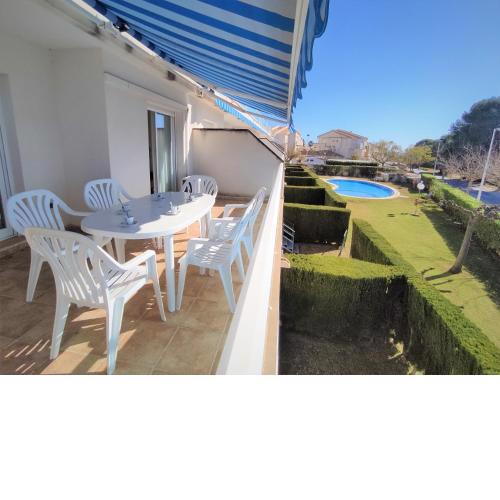 APARTAMENTO en segunda linea PLAYA DEL MORO Canaret ALBERT VILLAS