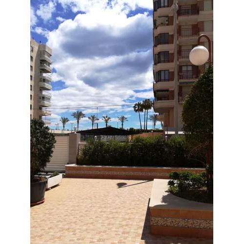 Apartamento espacioso en segunda linea de playa