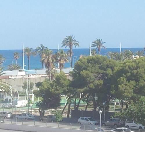 Apartamento familiar en la Playa de La Pineda
