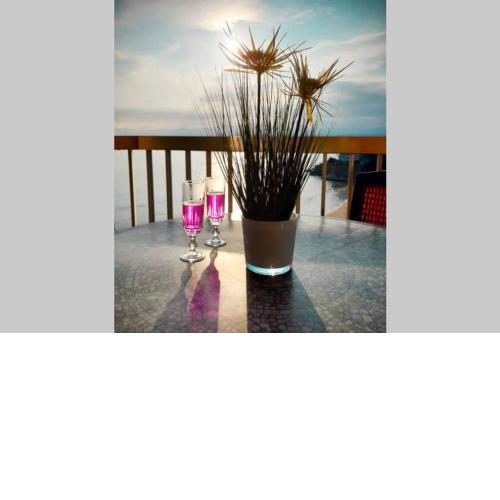 Apartamento frente al mar. Salou. playa capellans