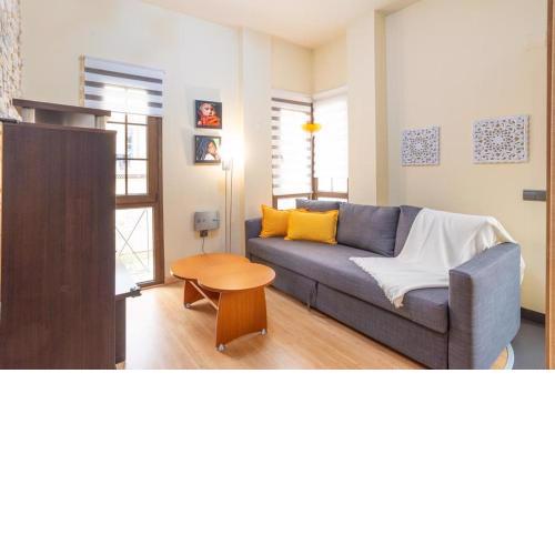 Apartamento Merced Picasso Victoria