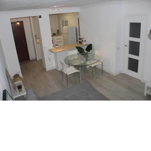 Apartamento moderno y luminoso ideal para profesionales y empresas por su ubicacion