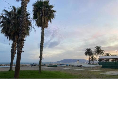 Apartamento reformado a 5 minutos de la playa