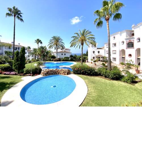 Apartamento Rústico con Vistas al Mar