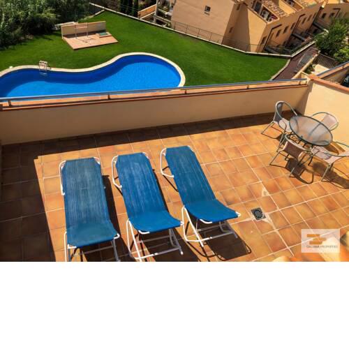 Apartamento Sun Village con vistas al Golfo de Rosas y a la Sierra Verdera