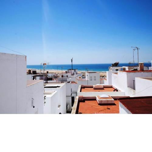 Apartamento vistas al mar con terraza solo para familias y parejas