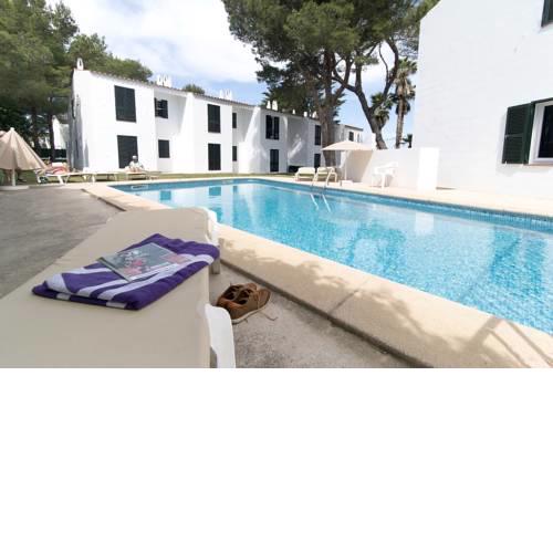 Apartamentos Cala Blanca