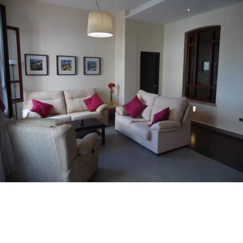 Apartamentos Candela Alora