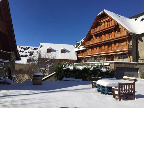 Apartamentos Deth Camin Reiau