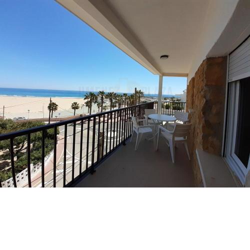 Apartamentos Dins Mar Apto. 8