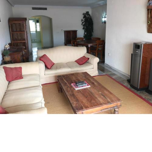 Apartamentos El Dorado, Marbella