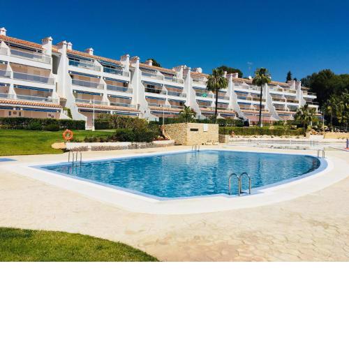 Apartamentos Jardines del Puerto Altamar