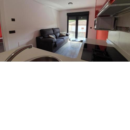 Apartamentos La Cueva - Onis