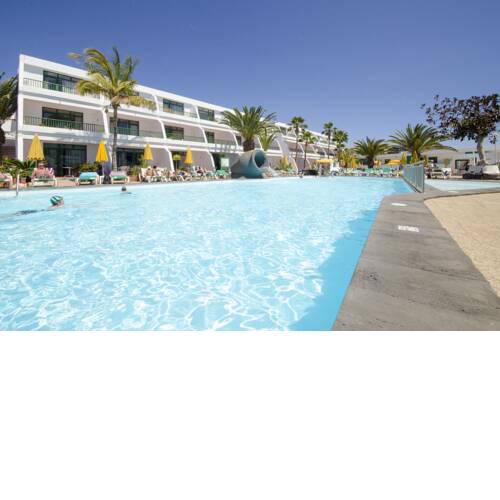 Apartamentos La Peñita