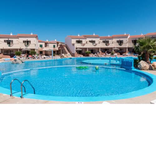 Apartamentos Lentiscos by MIJ