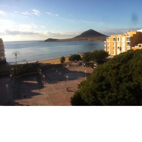 APARTAMENTOS LOS LAURELES