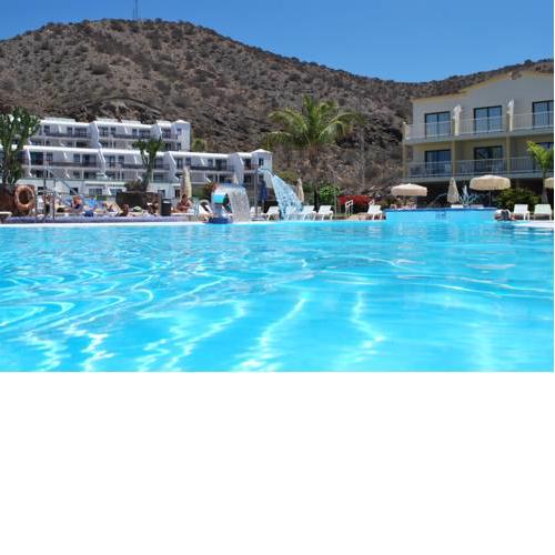 Apartamentos Natural Park