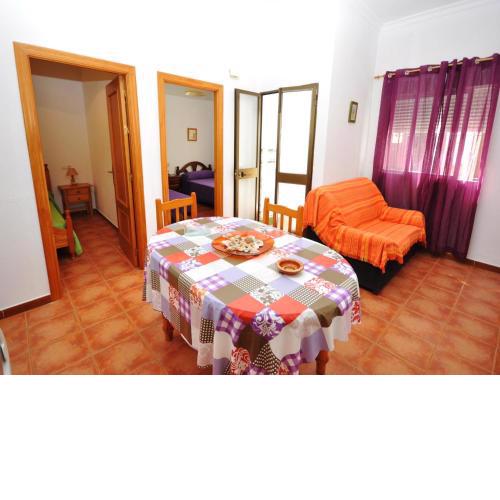 Apartamentos Noria Solo Familias y Parejas