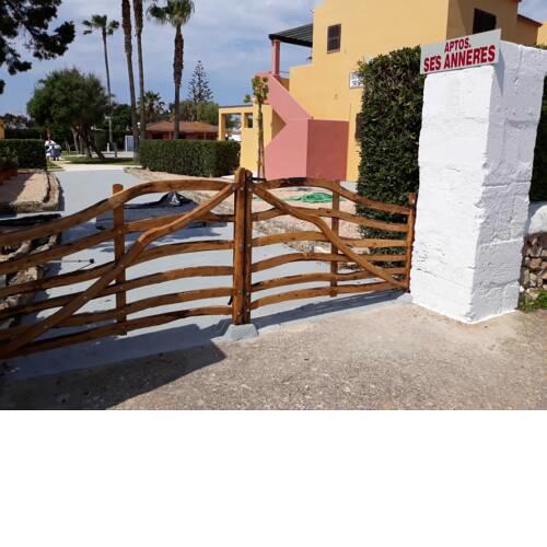 Apartamentos Ses Anneres