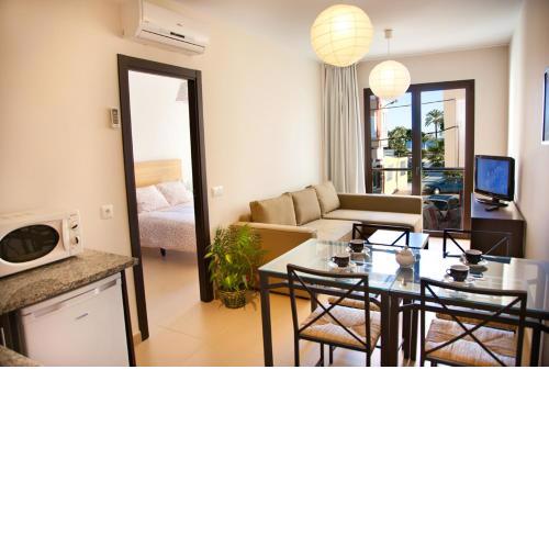 Apartamentos Torremar Poniente