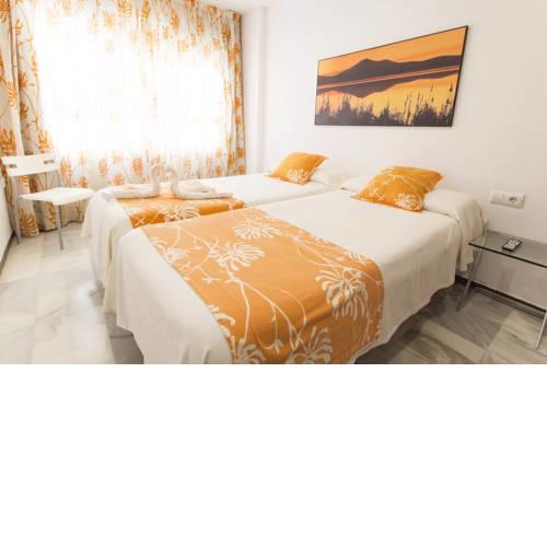 Apartamentos Turisticos Imar