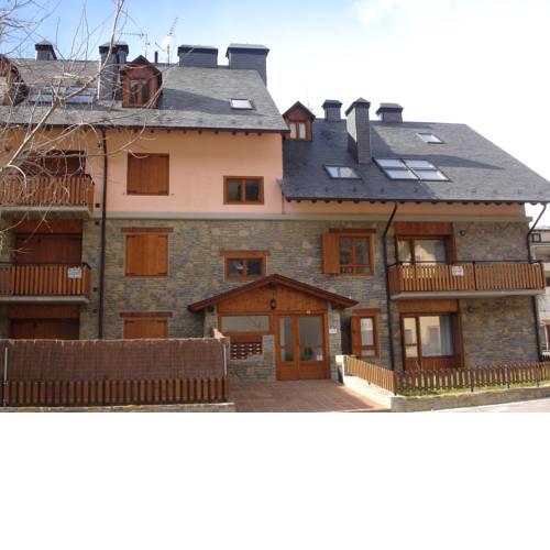 Apartamentos wifi Baqueira & Aigüestortes con jardín privado