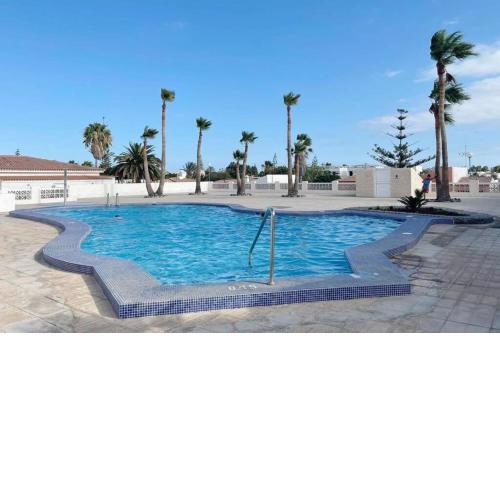 APARTAMENTOSCOMPLEJO RESIDENCIAL CON PISCINA+WIFFI