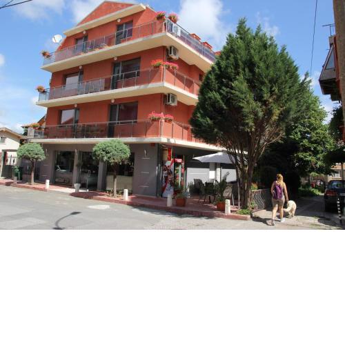 Aparthotel Elly