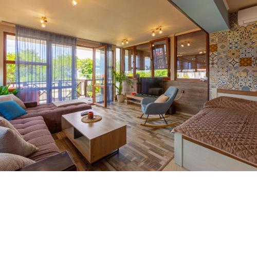 Aparthouse Paradise Bay