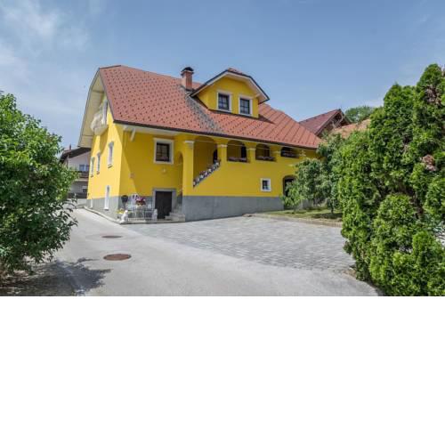 APARTMA AJDA