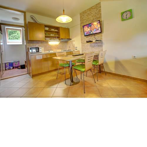 Apartma David Rogla